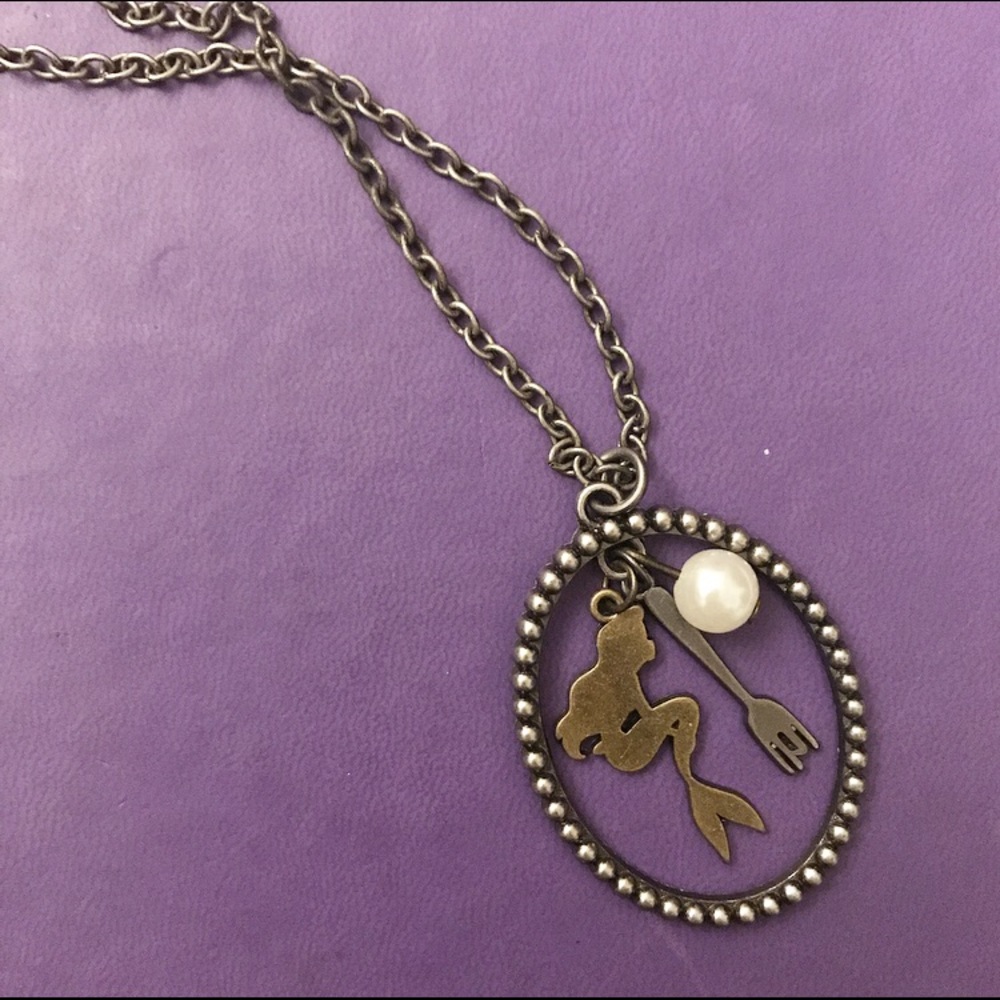 Disney The little mermaid necklace